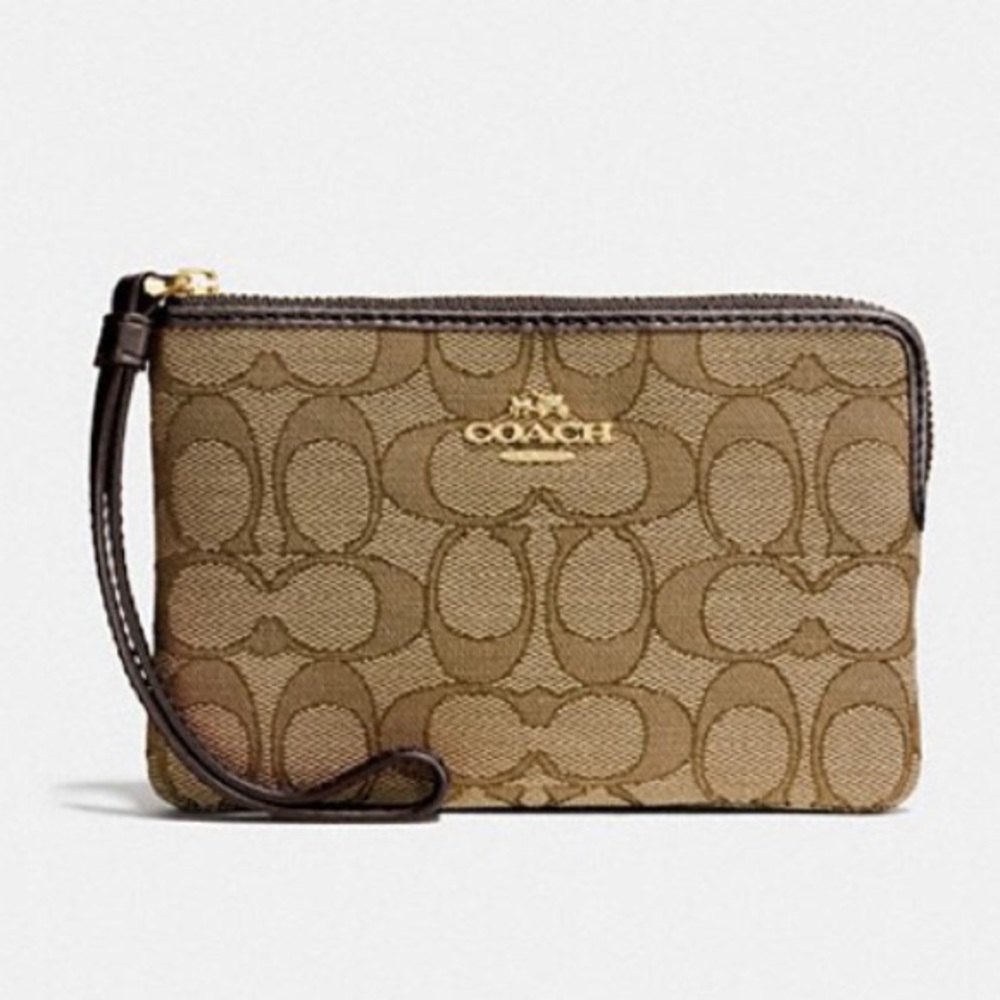 COACH signature wristlet!